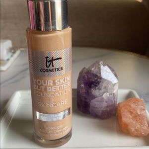 IT cosmetics foundation